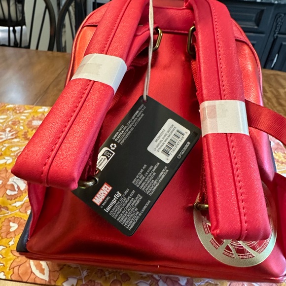 LOUNGEFLY Marvel Metallic Doctor Strange Cosplay Mini Backpack - Picture 15 of 16